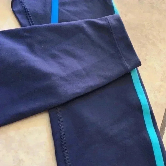 Nike leggings - Picture 2 of 6